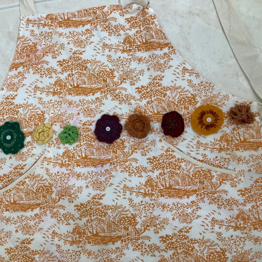 Sur La Table Apron